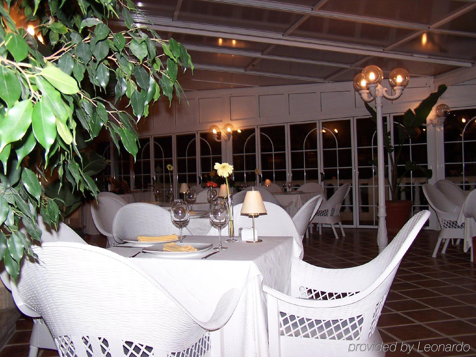 Hostal El Dorado Сан Хосе Екстериор снимка