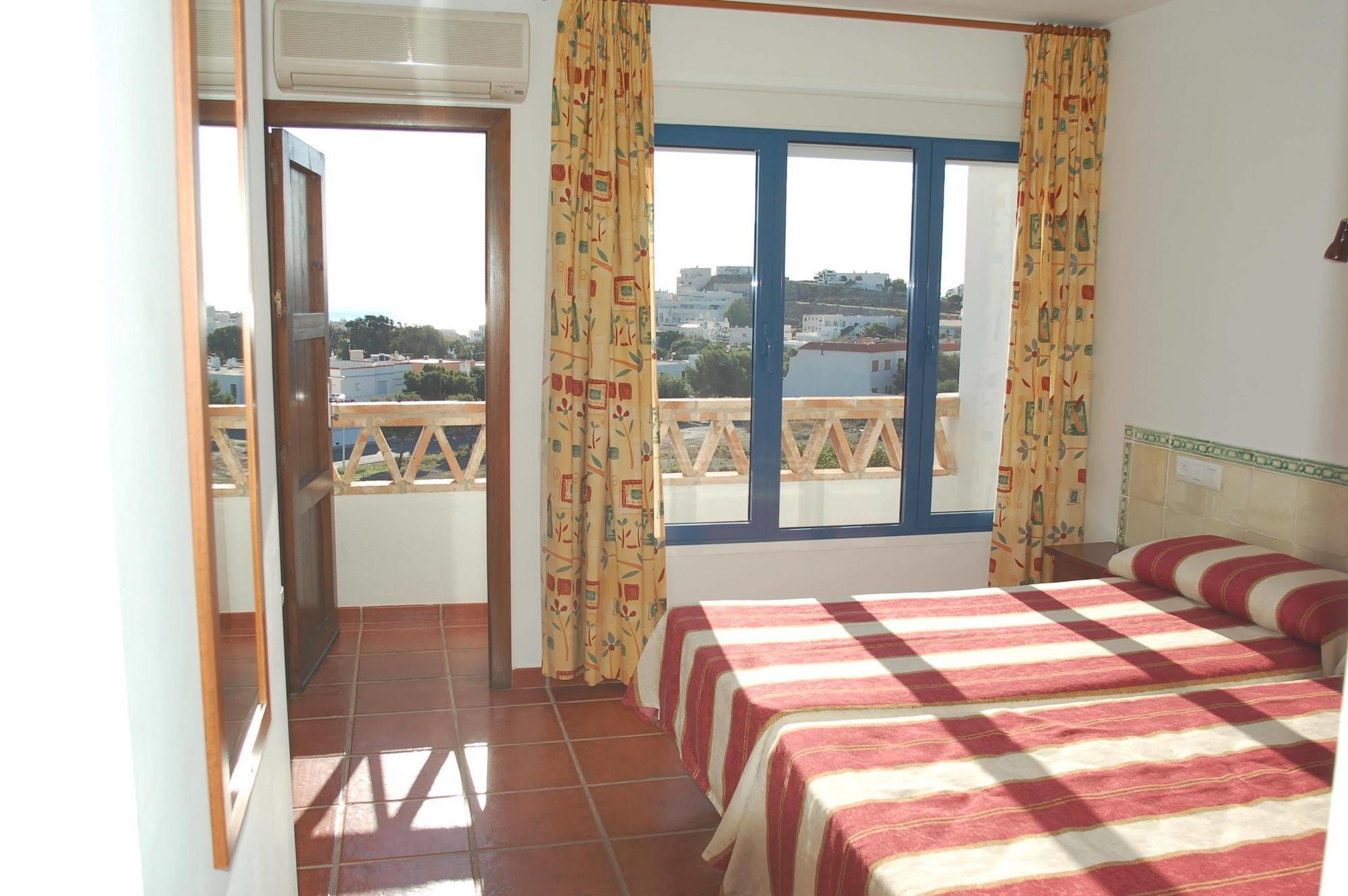Hostal El Dorado Сан Хосе Екстериор снимка