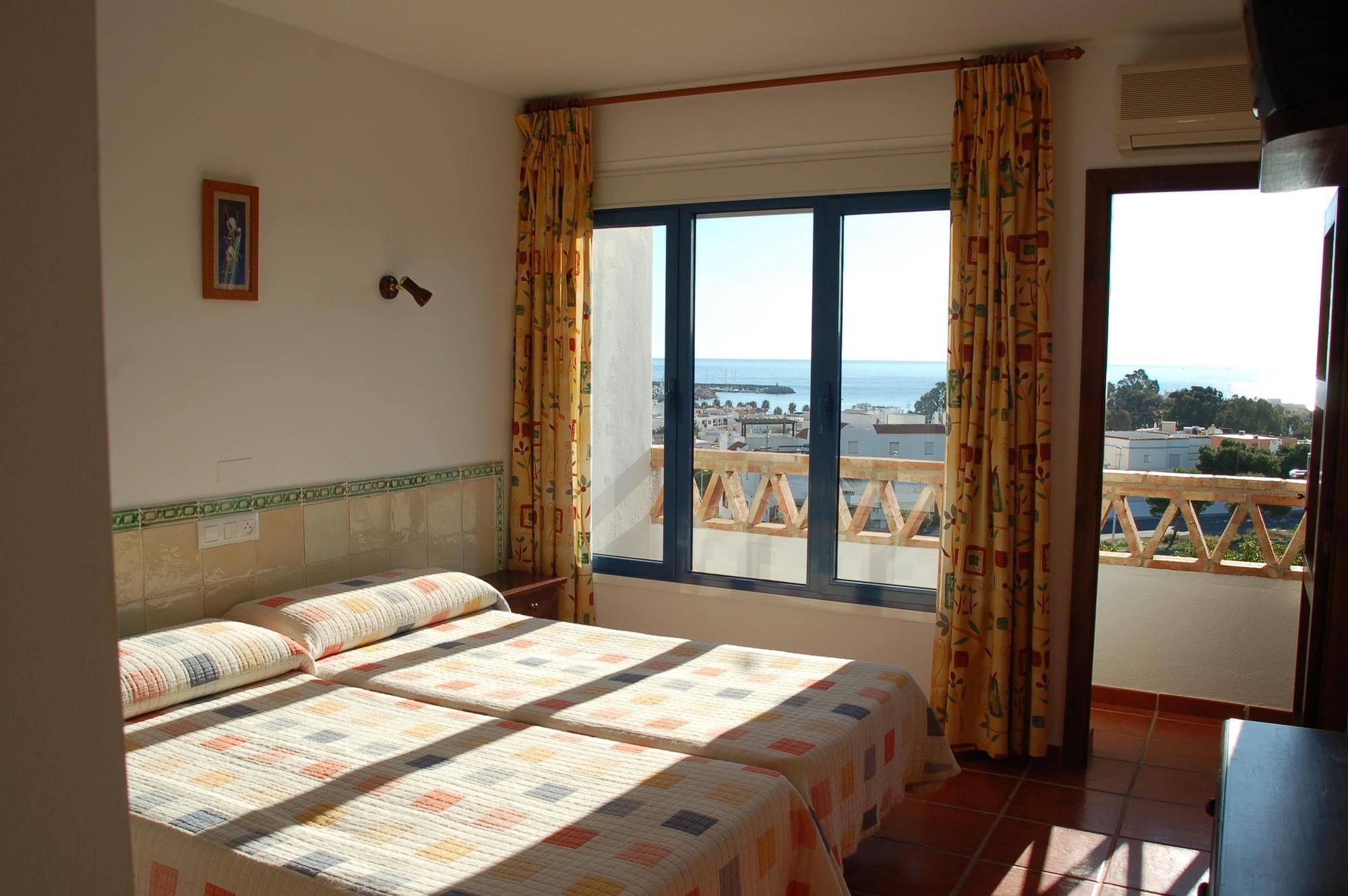 Hostal El Dorado Сан Хосе Екстериор снимка